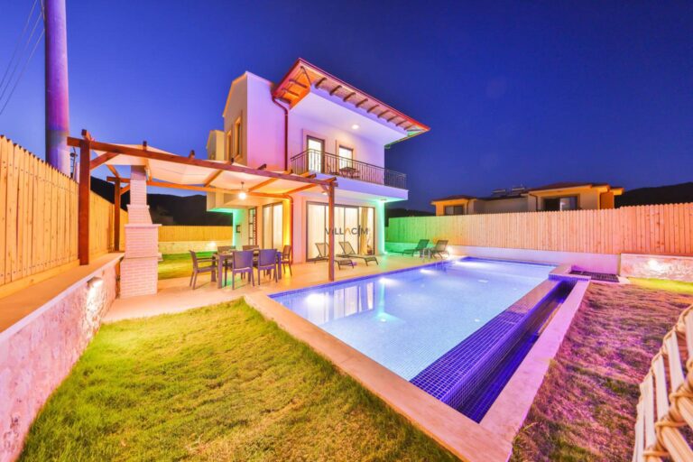 Kalkan’da Lüks ve Konforlu Tatil İçin Villa Hanımeli