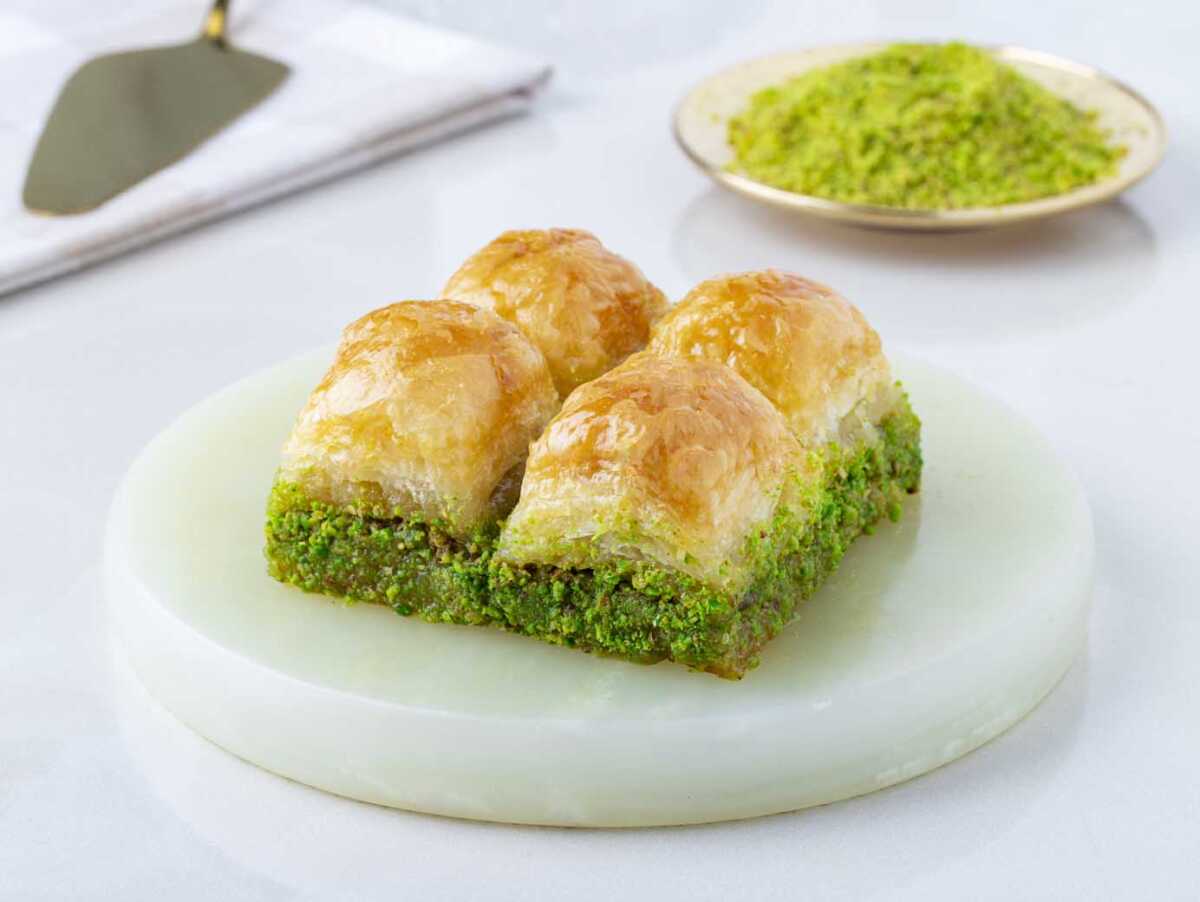 Hacı Bozan Oğulları Online Baklava Siparişi En Güvenilir Adres