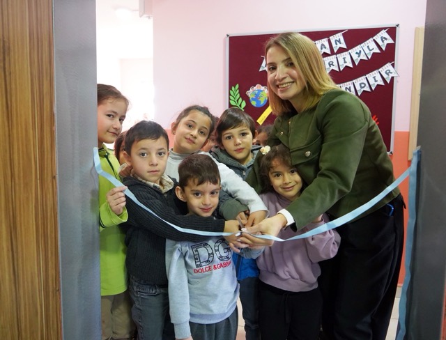 Daikin temiz hava bilincini yaymaya devam ediyor! 5 yeni okulda daha temiz hava sınıfı